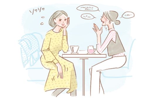 女性の日常のひととき、カフェでのコーヒー、季節ごとのライフスタイルシーン