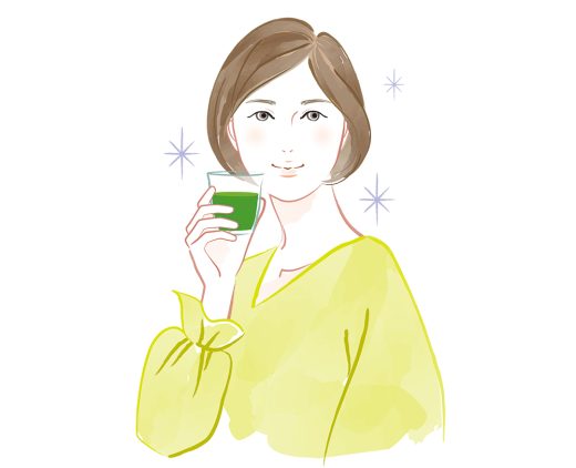 ケール青汁を手に持っている女性